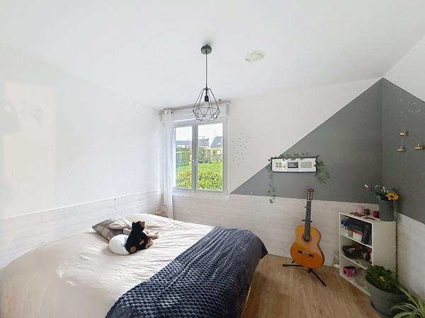 Maison Guidel 7 pièce(s) 147 m²