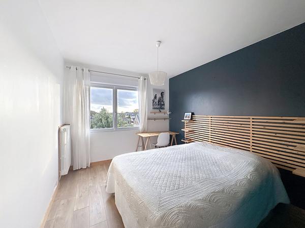 Maison Guidel 7 pièce(s) 147 m²