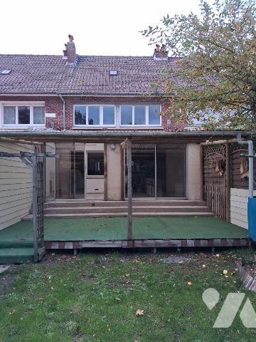 A VENBDRE EXCLUSIVITE  maison de construction 1965 d une surface de 101m² sur une parcelle de 5...