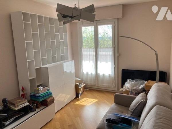 GRAND QUEVILLY - Roseraie - Appartement au 5ème étage avec ascenseur 3 chbres (85 m²)