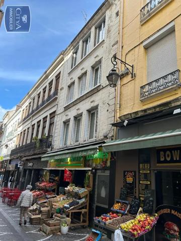 Immeuble à vendre 413.11m²