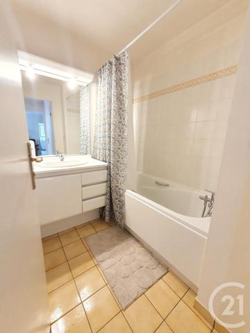 Appartement F3 à vendre  3 pièces - 63,37 m2 L ISLE ADAM - 95