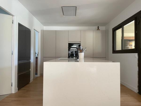 Vente Maison La Rochelle 1 195 000 € HAI - 196 m2 - 5 Chambres - Réf. 696-TERREETMER17_696