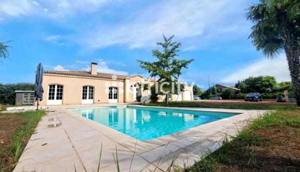 Maison
         5 pièces
        - 181 m² Bien prestige 765 000 € *