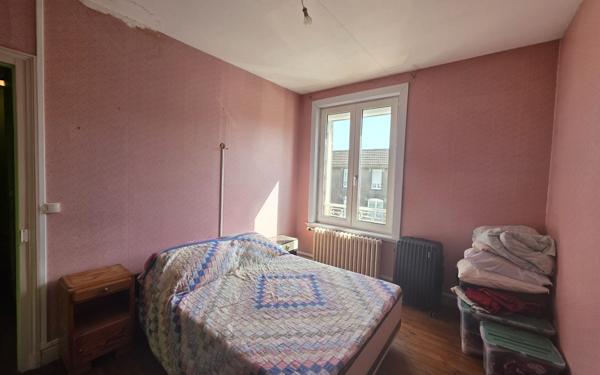 Maison à vendre    4 pièces •  Origny-Sainte-Benoite