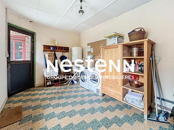 Maison Bourgeoise Semi plain pied de 284 m², Terrain 1230m², 6 chambres, Jardin arboré, dépendances, À moins de 5 min de la gare de Douai