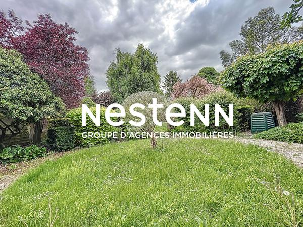 Maison Bourgeoise Semi plain pied de 284 m², Terrain 1230m², 6 chambres, Jardin arboré, dépendances, À moins de 5 min de la gare de Douai