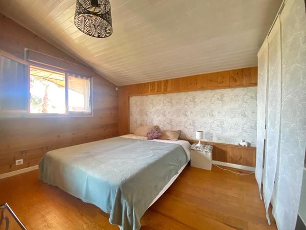 Maison bois écologique et familiale