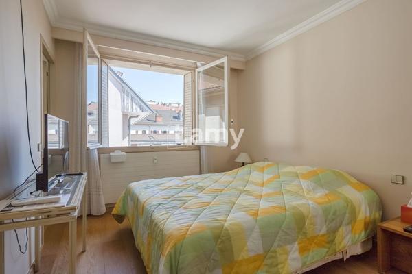 T4 dernier etage avec terrasse de 80 m²