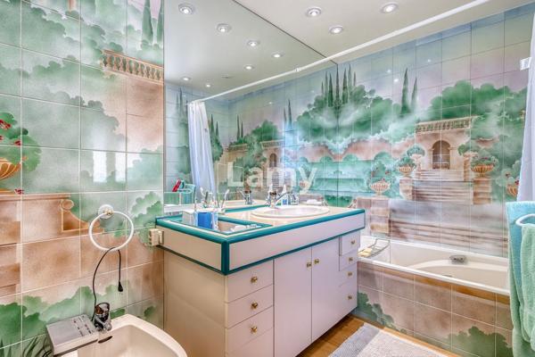 T4 dernier etage avec terrasse de 80 m²