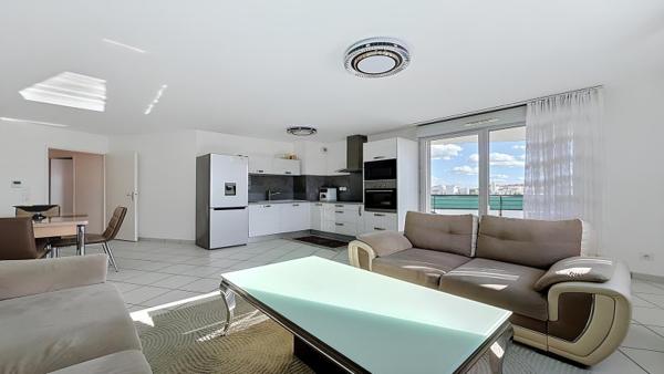 Vente / Appartement T3 à Vénissieux (69200)