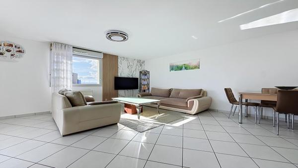 Vente / Appartement T3 à Vénissieux (69200)