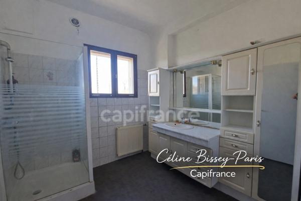 Maison 5 Pièces, 4 chambres, 994M2 de terrain MIGENNES (89)