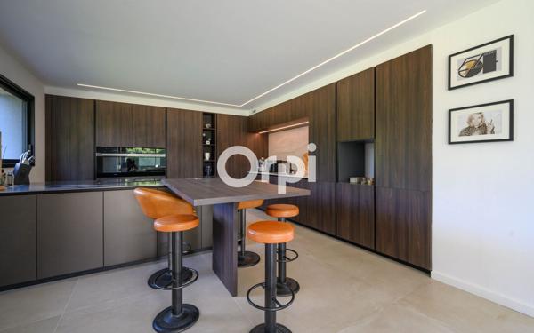 Maison à vendre    6 pièces • 189 m2 Mérignies