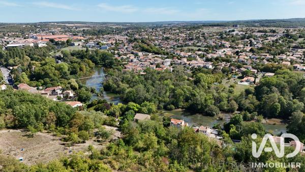 Maison à vendre 4 pièces 84 m² Ruelle-sur-Touvre