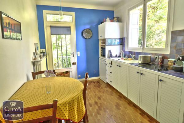 Maison à vendre 8 pièces 216.91m² Saint-Priest-en-Jarez (42270)