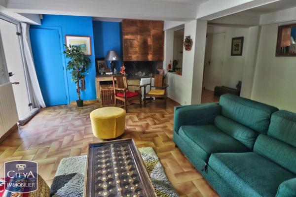 Maison à vendre 8 pièces 216.91m² Saint-Priest-en-Jarez (42270)