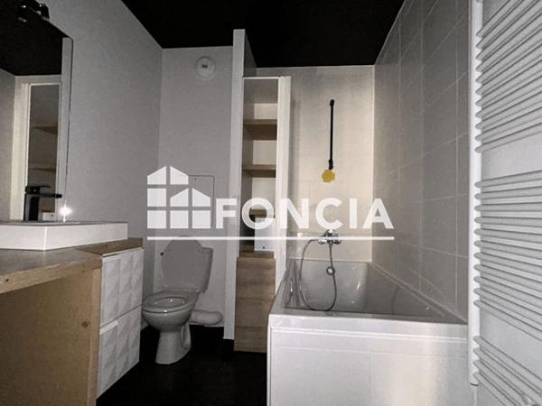 Location Appartement 2 pièces 40.7 m² - 42 Avenue Gavroche Vaureal 95490