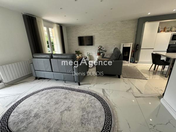 Maison à ARCONNAY, 72610 - 7 pièces 140m²