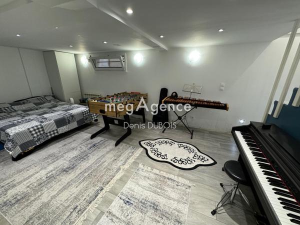 Maison à ARCONNAY, 72610 - 7 pièces 140m²