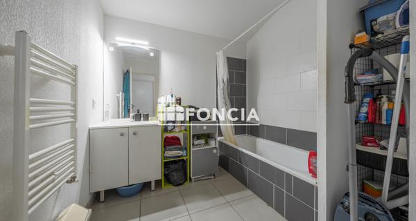 À vendre Appartement 3 pièces 68.17 m² - Bordeaux 33300