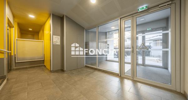 À vendre Appartement 3 pièces 68.17 m² - Bordeaux 33300