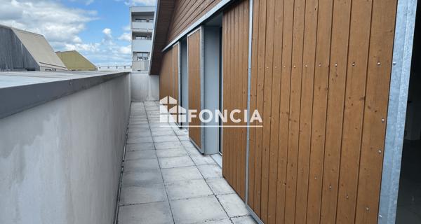 À vendre Appartement 3 pièces 68.17 m² - Bordeaux 33300