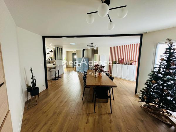 Maison à LE PUY-SAINT-BONNET, 49300 - 6 pièces 148m²