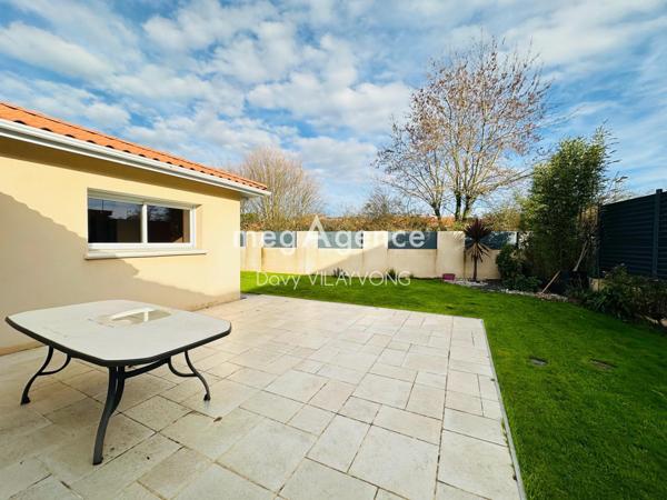 Maison à LE PUY-SAINT-BONNET, 49300 - 6 pièces 148m²