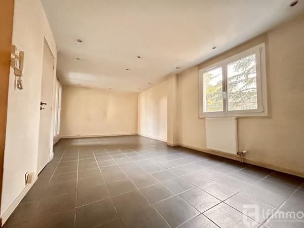Grand F5 de 100 m², Val de Fontenay