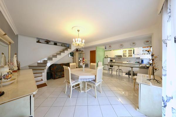 Maison 9 pièces 194.06 m2