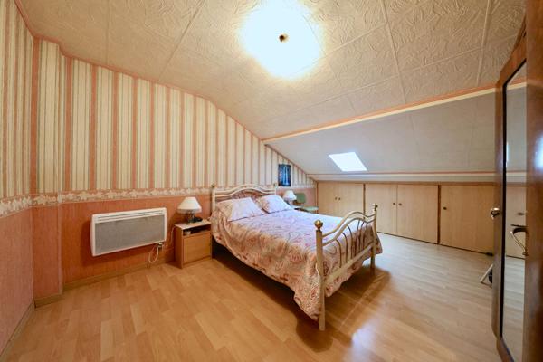 Maison 9 pièces 194.06 m2