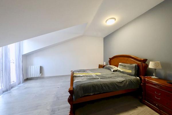 Maison 9 pièces 194.06 m2