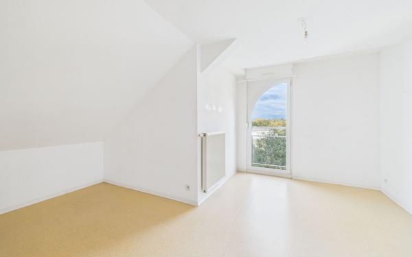 Appartement à vendre    5 pièces • 88,09 m2 Erstein