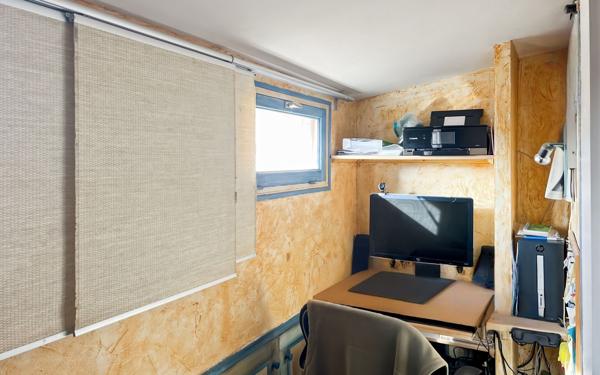 Appartement à vendre    3 pièces • 47,69 m2 Fréjus