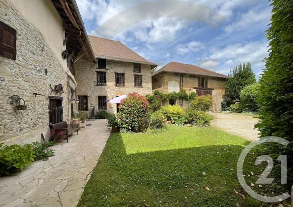 Maison à vendre  6 pièces - 218 m2 MAUBEC - 38