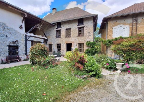 Maison à vendre  6 pièces - 218 m2 MAUBEC - 38
