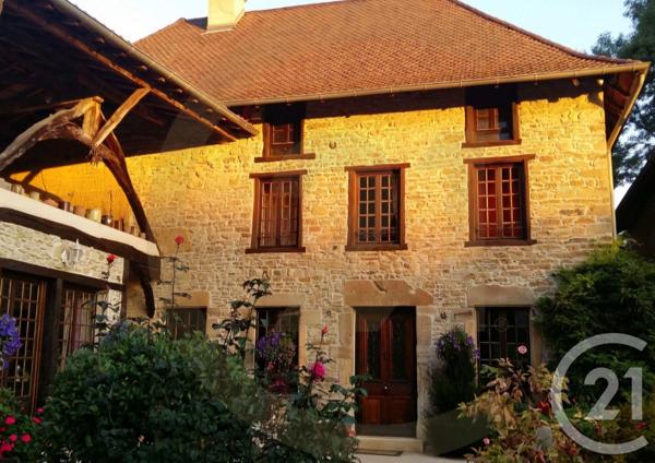 Maison à vendre  6 pièces - 218 m2 MAUBEC - 38