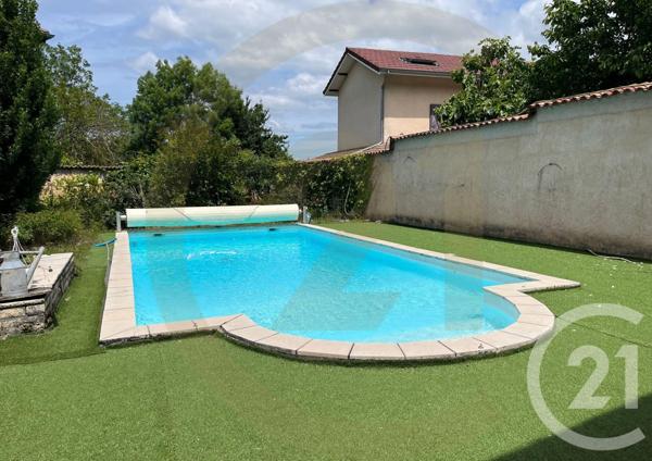 Maison à vendre  6 pièces - 218 m2 MAUBEC - 38