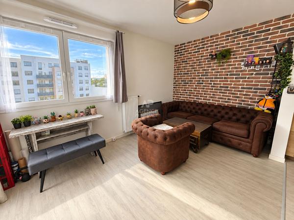 Appartement Cergy 2 pièce(s) 45 m2 179 900 € **  - Référence  5281