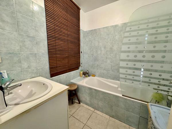 Appartement T2 de plain-pied avec garage