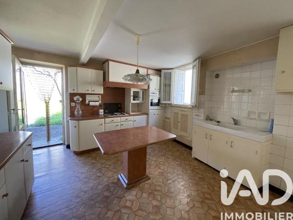 Maison à vendre 5 pièces 79 m² Charmes-sur-Rhône