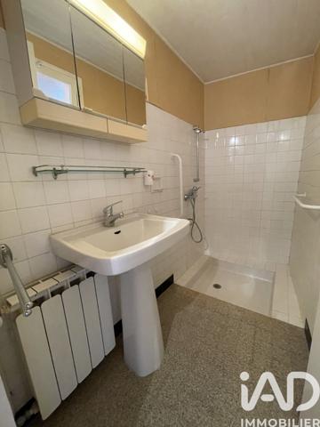 Maison à vendre 5 pièces 79 m² Charmes-sur-Rhône