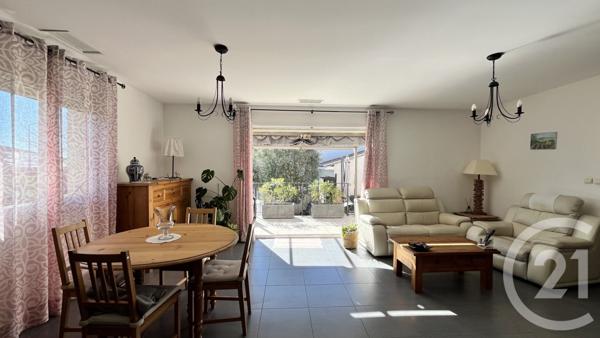 Maison à vendre  4 pièces - 87 m2 VERGEZE - 30