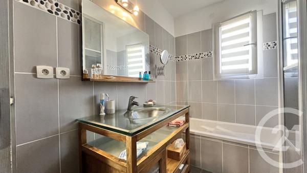 Maison à vendre  4 pièces - 87 m2 VERGEZE - 30