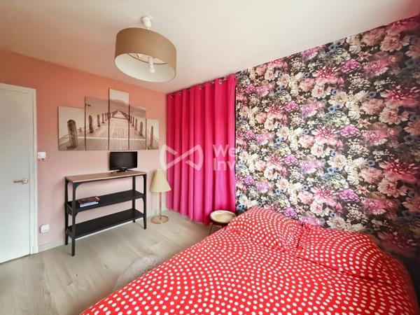 MAISON INDIVIDUELLE – 5 CHAMBRES – TERRASSE PLEIN SUD – DÉPENDANCE HABITABLE – RETHEL