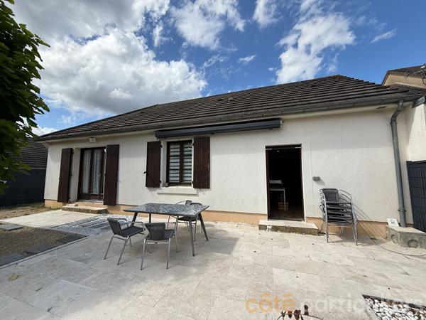 Vente
                Maison108 m² - 5 Pièces -
                    SAINT AMAND MONTROND (18200)