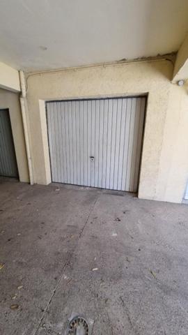 Vente / Box à Agde (34300)