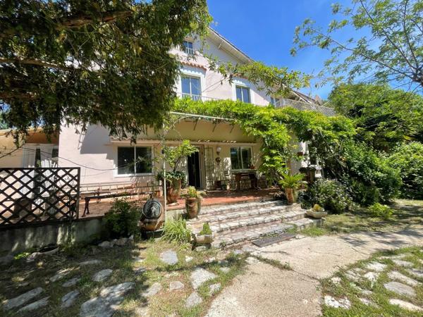 Vente Maison de luxe Sète 6 Pièces 202 m²