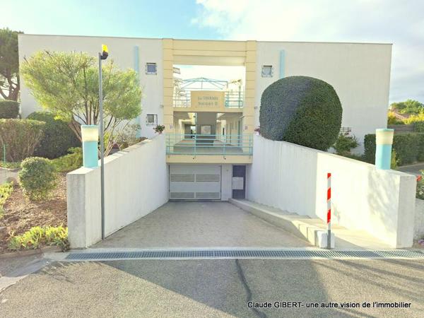 Balaruc-les-Bains (34540) Garage fermé de 14 m2 avec électricité au sous-sol d'une résidence sécurisée à Balaruc-Les-Bains